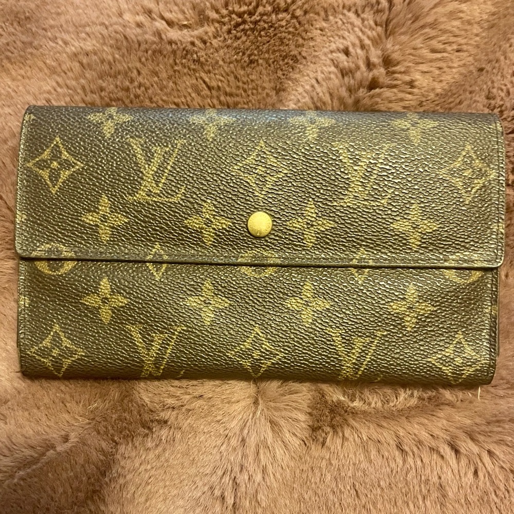 Louis Vuitton Monogram Porte Tresor International Trifold Long Wallet